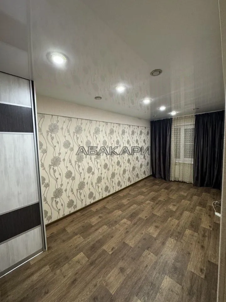 2-комнатная проспект имени Газеты Красноярский Рабочий, 171  за 35000 руб/мес фото 6