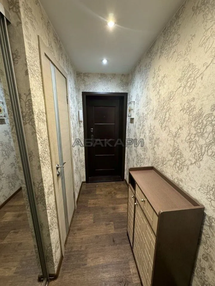 2-комнатная проспект имени Газеты Красноярский Рабочий, 171  за 35000 руб/мес фото 12