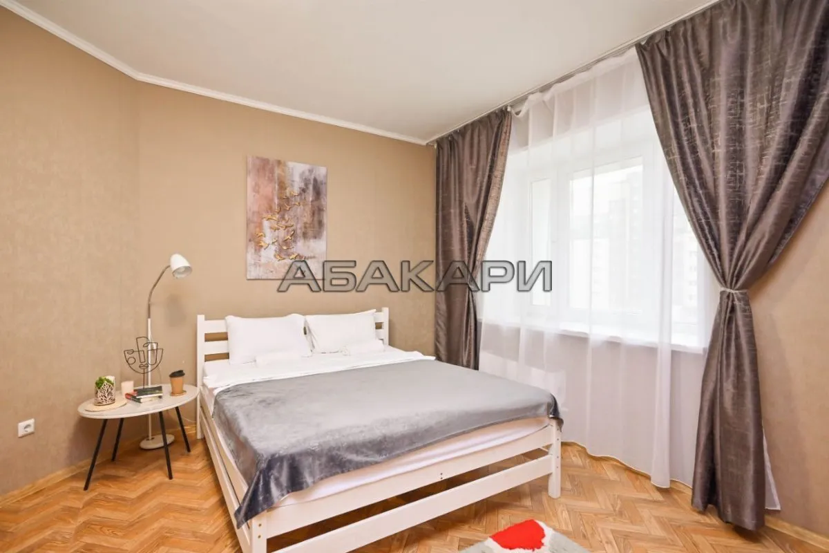 2-комнатная улица Алексеева, 89  за 50000 руб/мес фото 1