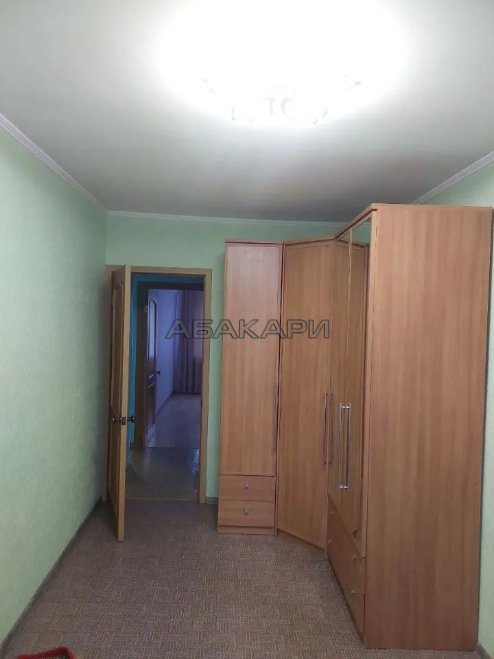 3-комнатная проспект имени Газеты Красноярский Рабочий, 109  за 40000 руб/мес фото 19