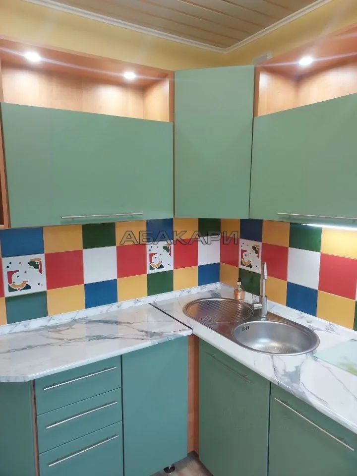 3-комнатная проспект имени Газеты Красноярский Рабочий, 109  за 40000 руб/мес фото 4