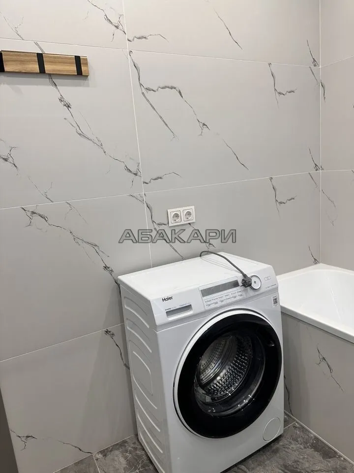 1-комнатная улица Авиаторов, 25  за 45000 руб/мес фото 18