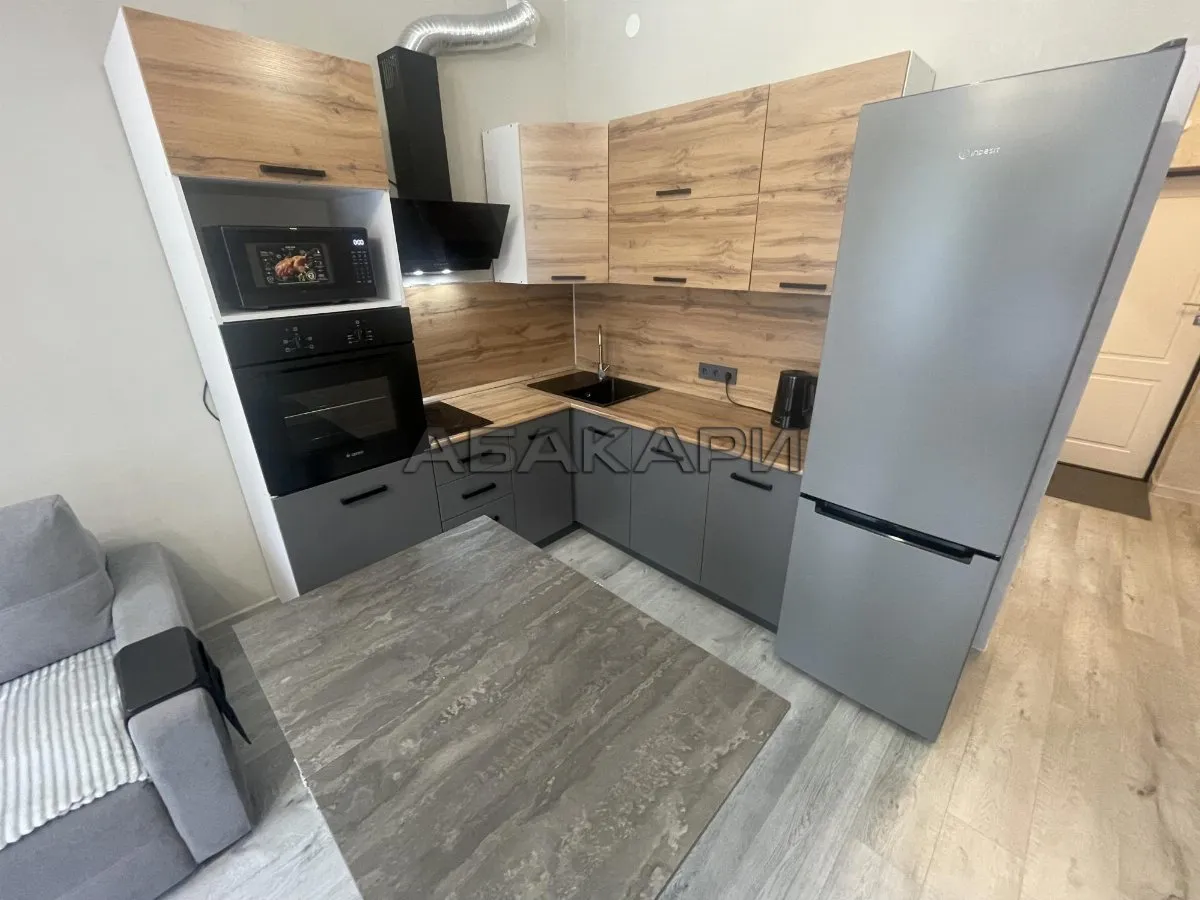 2-комнатная улица Елены Стасовой, 80 за 38000 руб/мес фото 1 2-комнатная улица Елены Стасовой, 80 за 38000 руб/мес фото 1