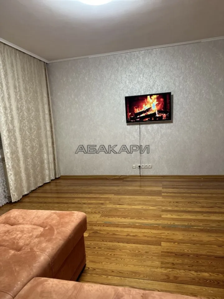 2-комнатная улица Молокова, 50  за 50000 руб/мес фото 7