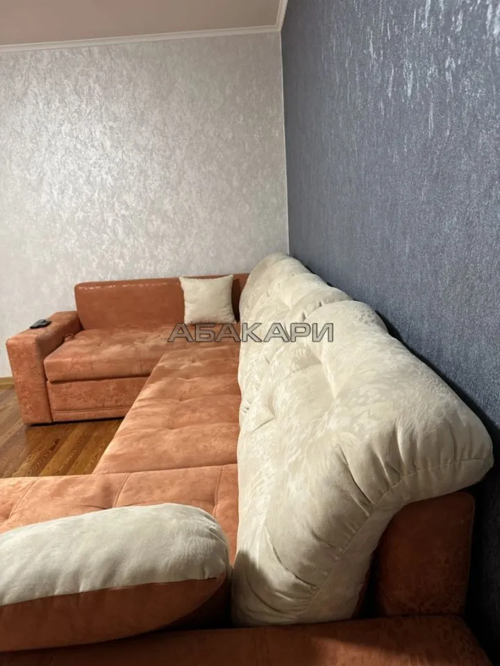 2-комнатная улица Молокова, 50  за 50000 руб/мес фото 11