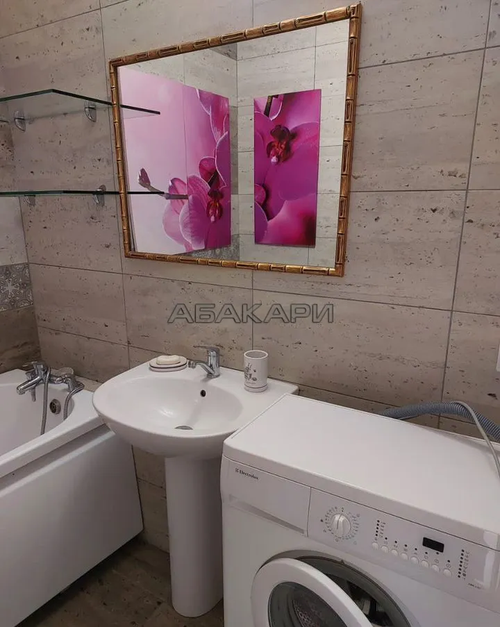 2-комнатная улица Петра Ломако, 14  за 44000 руб/мес фото 16