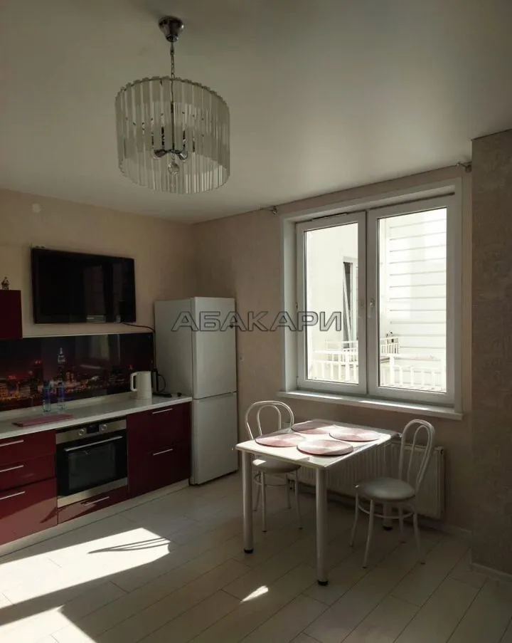 2-комнатная улица Петра Ломако, 14  за 44000 руб/мес фото 2