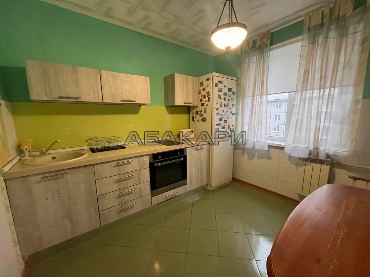 2-комнатная улица Побежимова, 11  за 35000 руб/мес фото 2