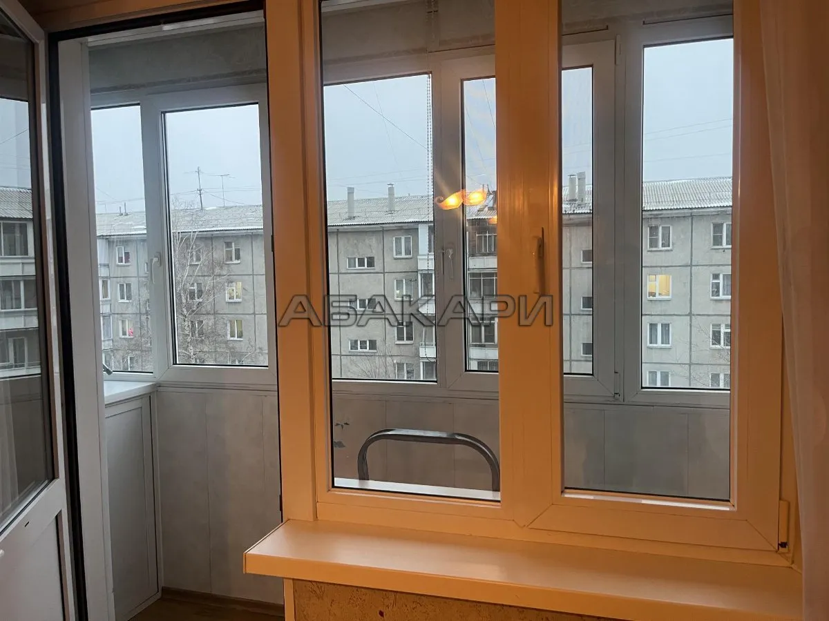 2-комнатная улица Побежимова, 11  за 35000 руб/мес фото 6