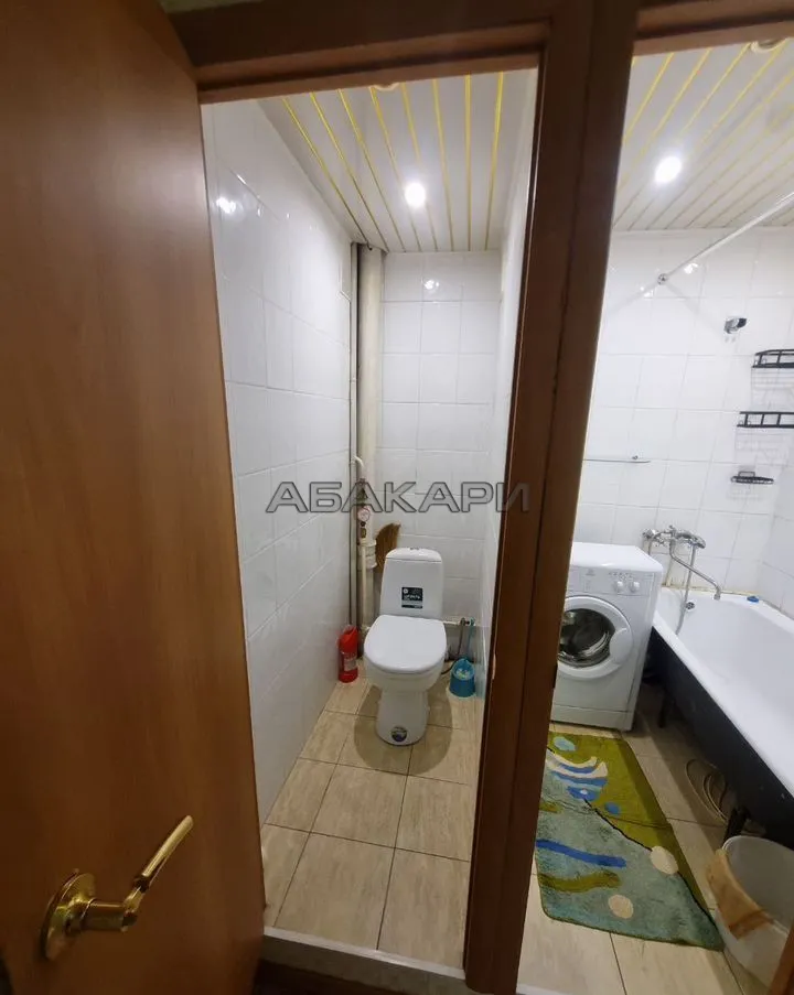 1-комнатная проспект имени Газеты Красноярский Рабочий, 130  за 27000 руб/мес фото 6