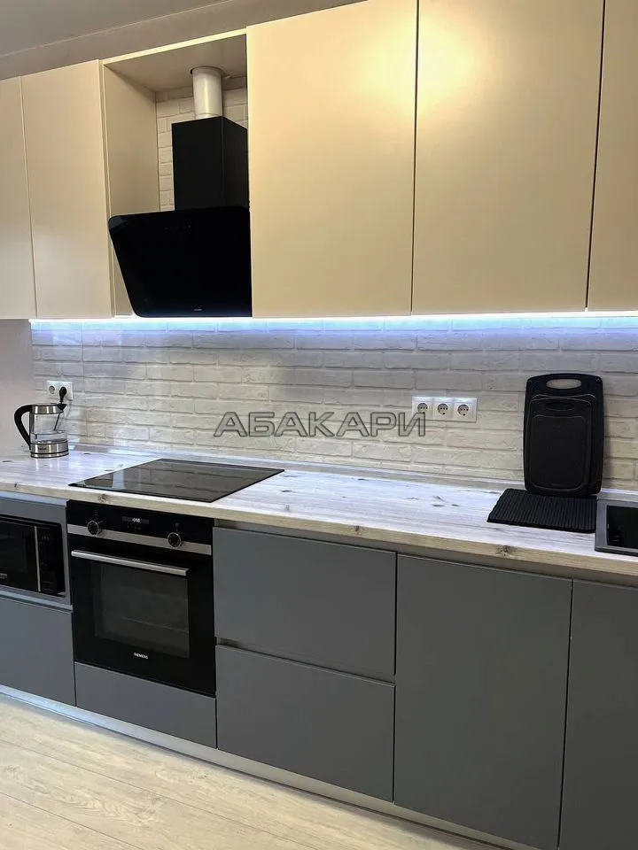 2-комнатная Парусная улица, 7  за 60000 руб/мес фото 1