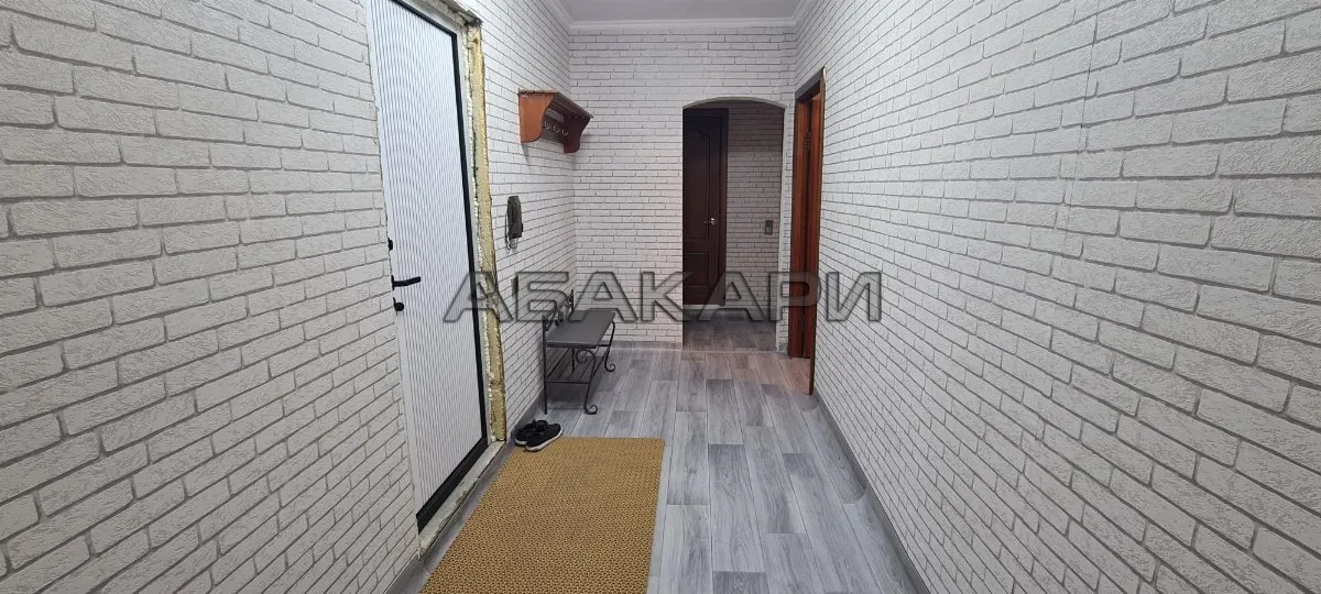 2-комнатная улица 9 Мая, 45А  за 35000 руб/мес фото 6