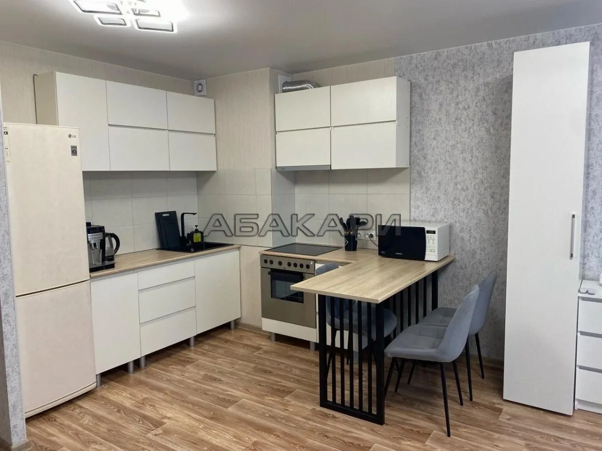 студия улица Дубровинского, 110В  за 32000 руб/мес фото 1