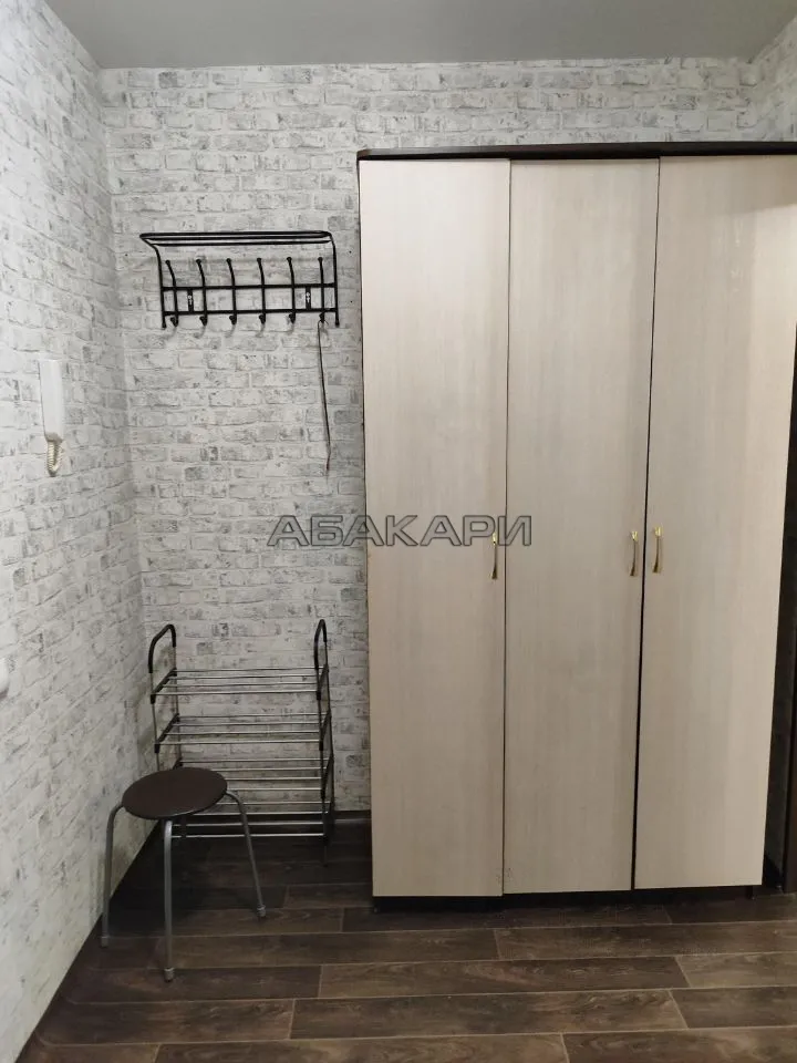 студия улица Шахтёров, 66  за 30000 руб/мес фото 1