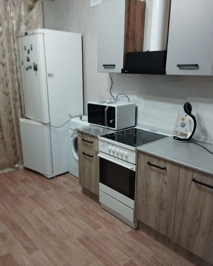 1-комнатная улица Шахтёров, 8  за 33000 руб/мес фото 5