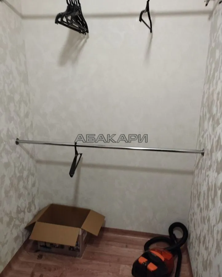 1-комнатная улица Шахтёров, 8  за 33000 руб/мес фото 8