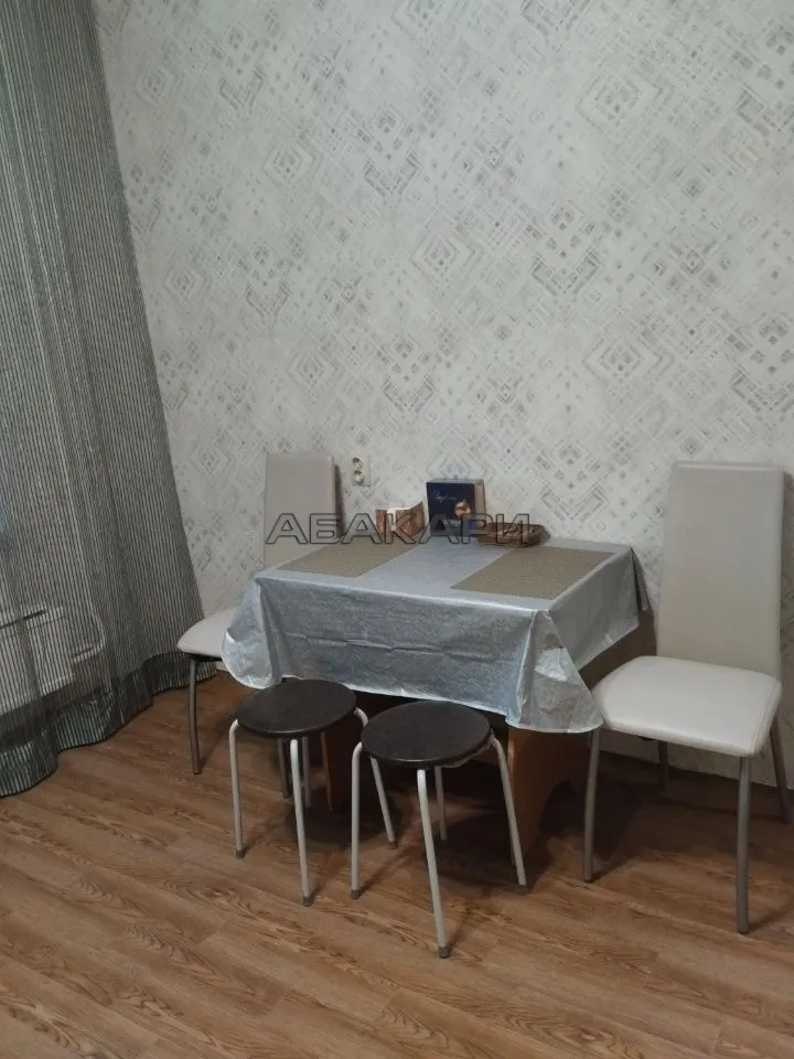 1-комнатная улица 9 Мая, 24  за 29000 руб/мес фото 8