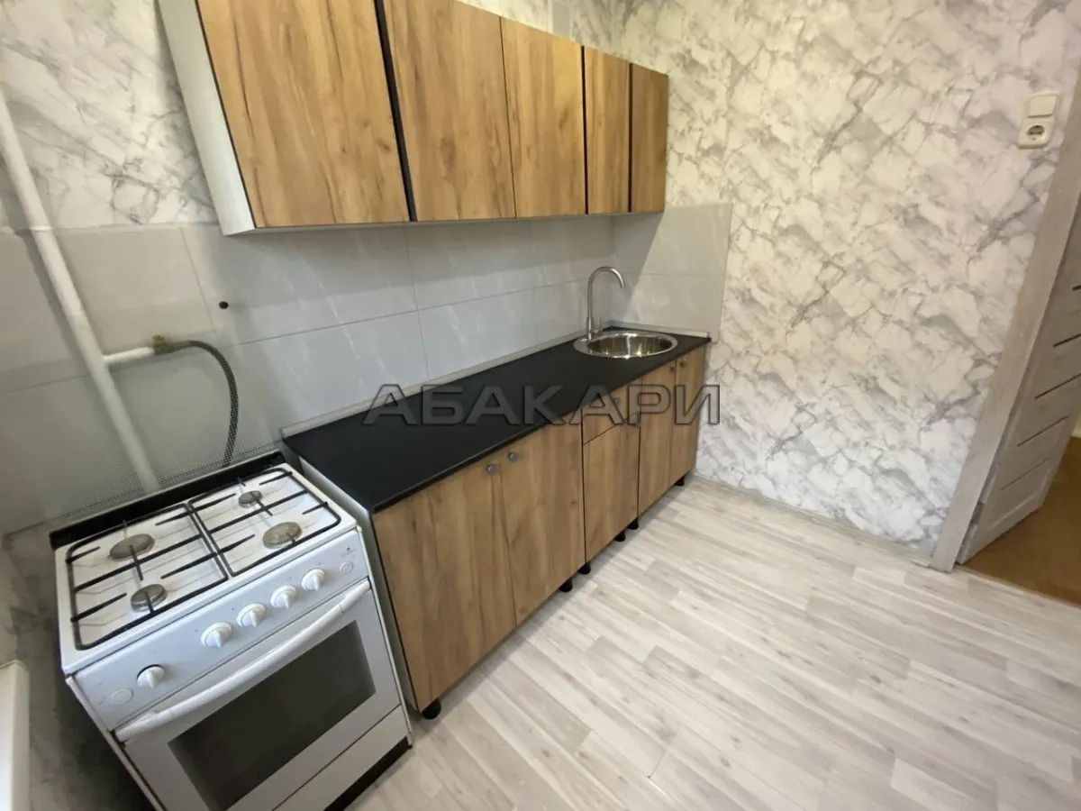 1-комнатная улица Анатолия Гладкова, 5  за 29000 руб/мес фото 4