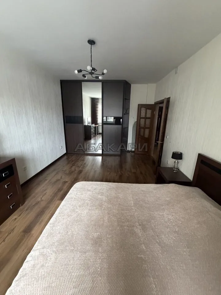 1-комнатная улица Авиаторов, 23 за 42000 руб/мес фото 5 1-комнатная улица Авиаторов, 23 за 42000 руб/мес фото 5