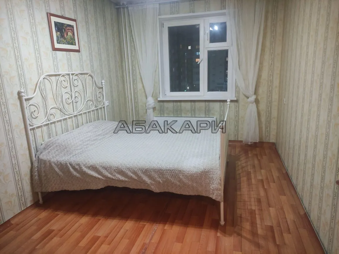 3-комнатная Советская улица, 135  за 50000 руб/мес фото 5