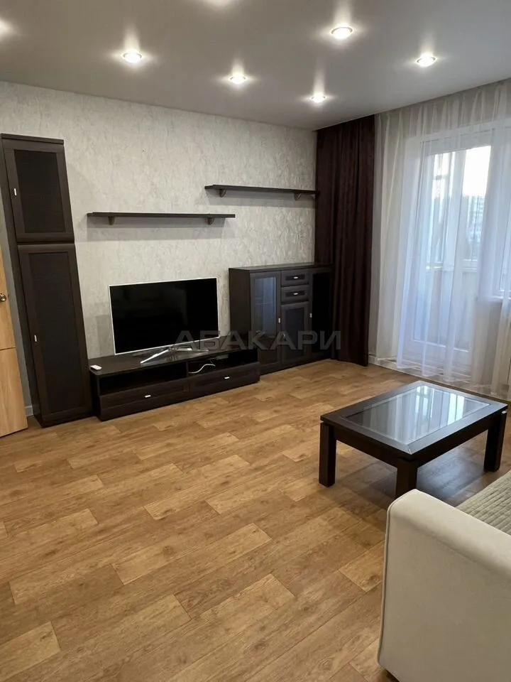 2-комнатная улица 78-й Добровольческой Бригады, 21 за 45000 руб/мес фото 6 2-комнатная улица 78-й Добровольческой Бригады, 21 за 45000 руб/мес фото 6