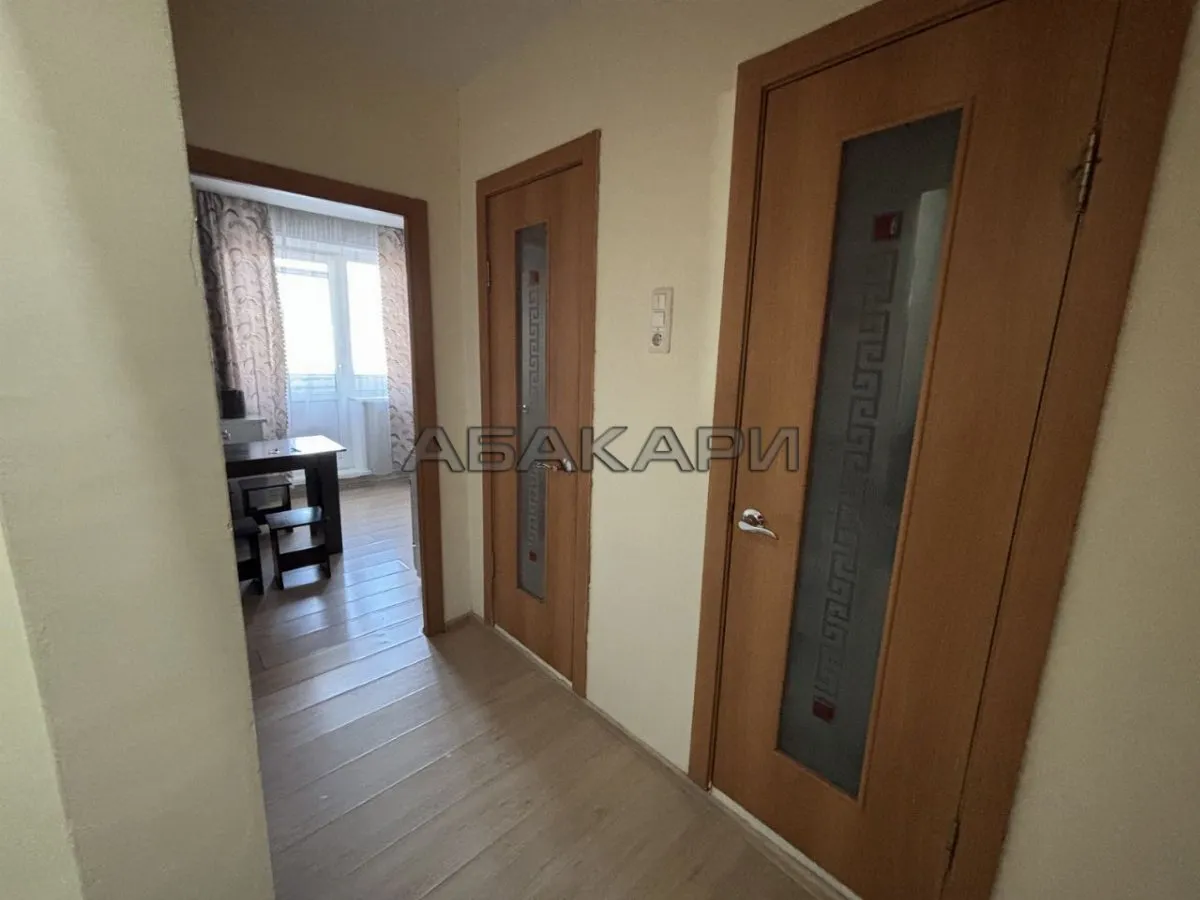 1-комнатная улица Красной Армии, 121 за 29000 руб/мес фото 3 1-комнатная улица Красной Армии, 121 за 29000 руб/мес фото 3