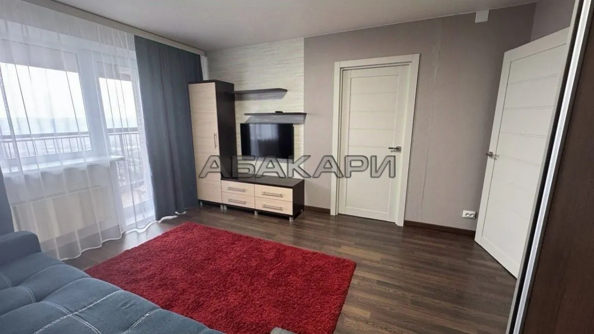 1-комнатная улица Любы Шевцовой, 80  за 35000 руб/мес фото 4