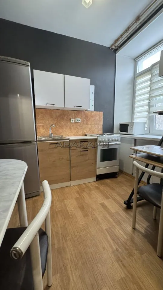 2-комнатная улица Юности, 14 за 35000 руб/мес фото 2 2-комнатная улица Юности, 14 за 35000 руб/мес фото 2