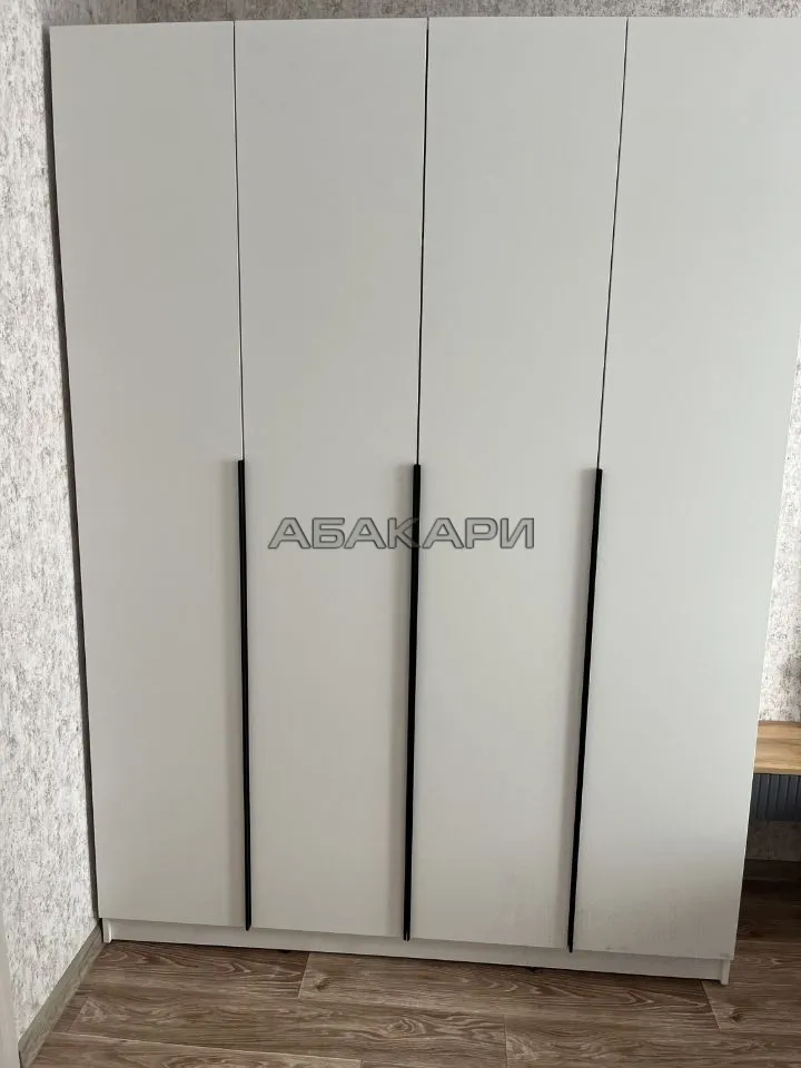 3-комнатная улица Дубровинского, 110Г  за 65000 руб/мес фото 17