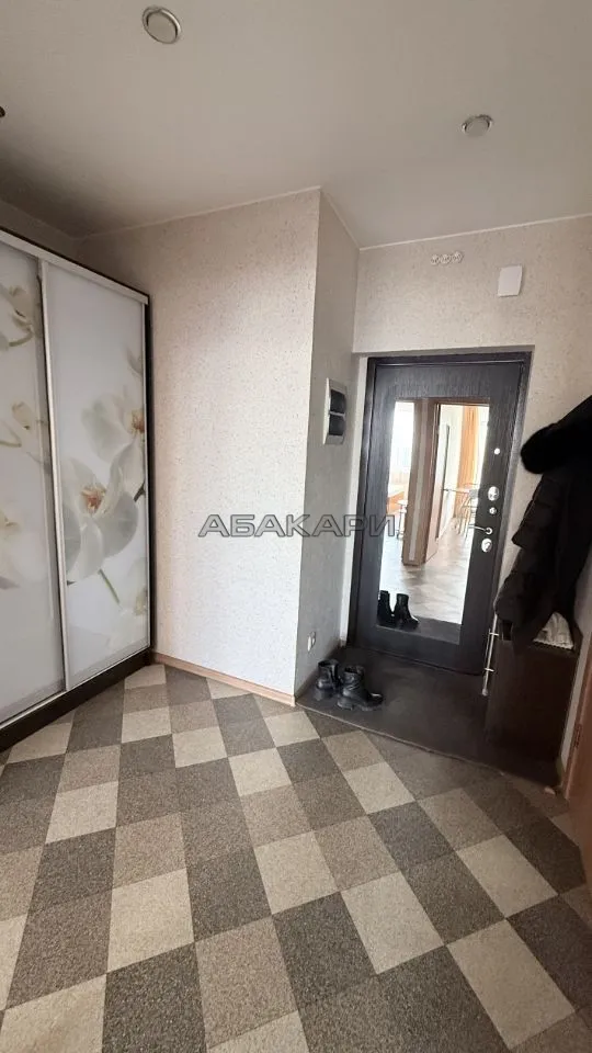 1-комнатная улица 9 Мая, 83  за 35000 руб/мес фото 9