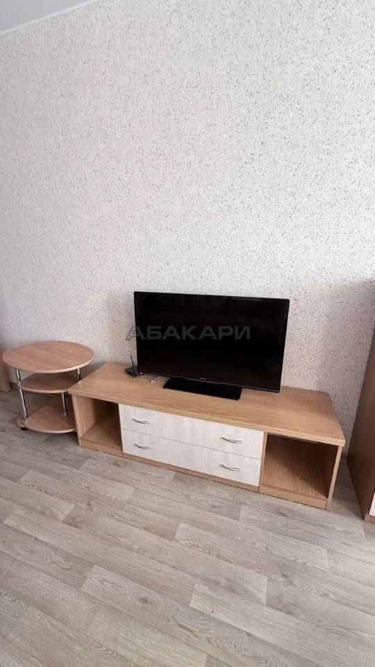 1-комнатная улица 9 Мая, 83  за 35000 руб/мес фото 12