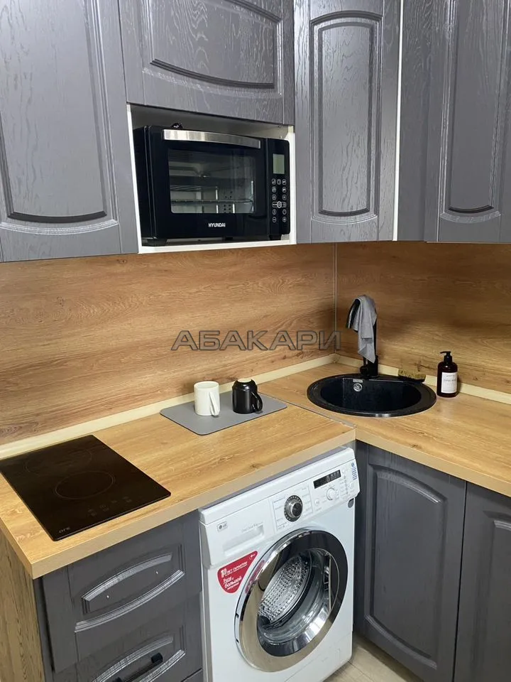 1-комнатная улица Урицкого, 115 за 35000 руб/мес фото 1 1-комнатная улица Урицкого, 115 за 35000 руб/мес фото 1