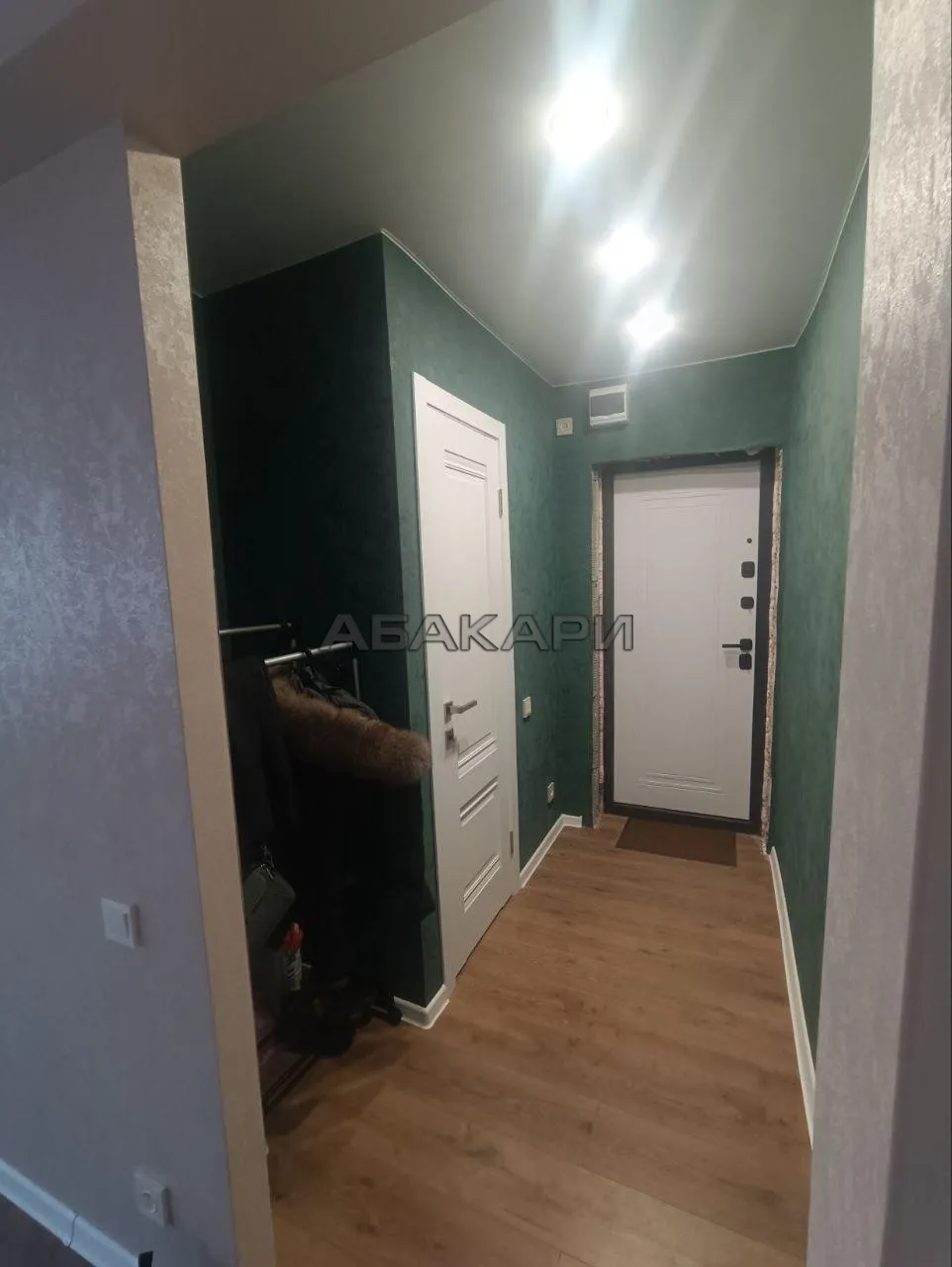 2-комнатная проспект имени Газеты Красноярский Рабочий, 109А  за 30000 руб/мес фото 7