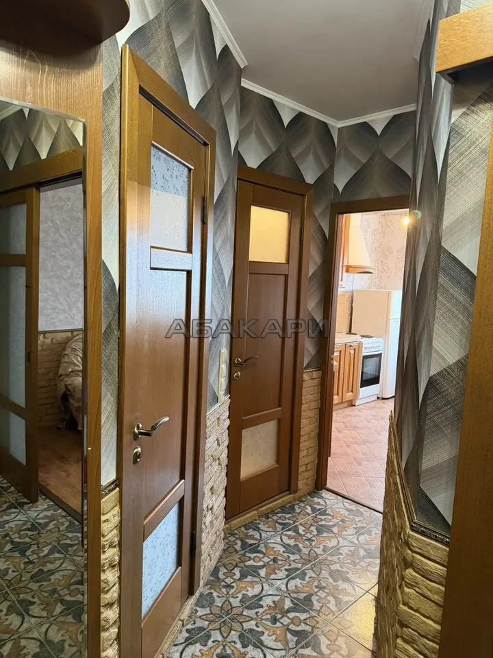 2-комнатная улица Мичурина, 14А за 35000 руб/мес фото 5 2-комнатная улица Мичурина, 14А за 35000 руб/мес фото 5