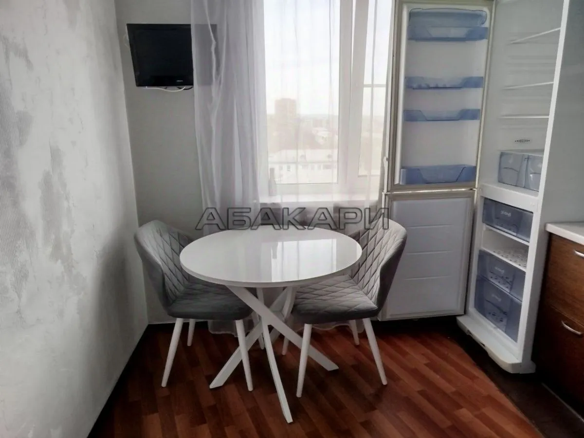 4-комнатная Свободный проспект, 75А  за 60000 руб/мес фото 10