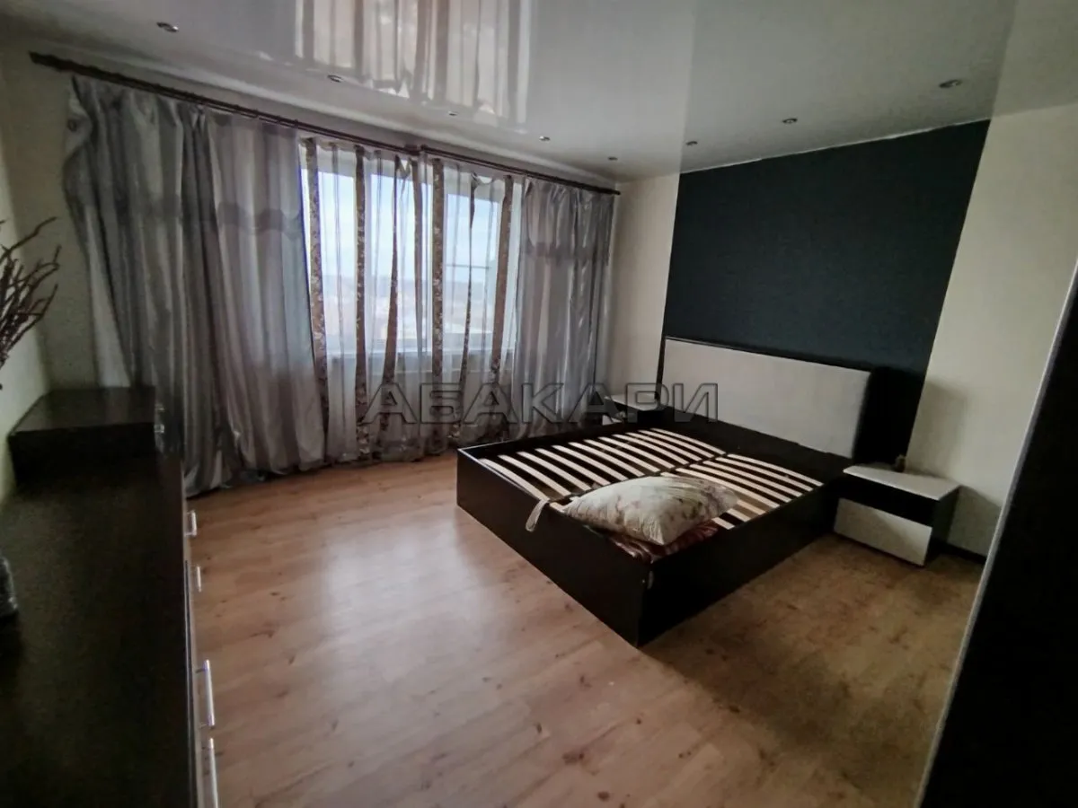 4-комнатная Свободный проспект, 75А  за 60000 руб/мес фото 14