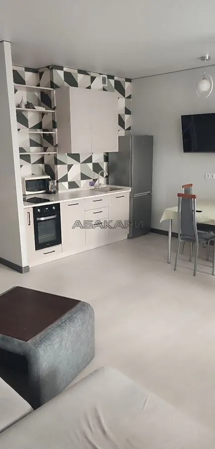 студия улица Березина, 82В  за 43000 руб/мес фото 1