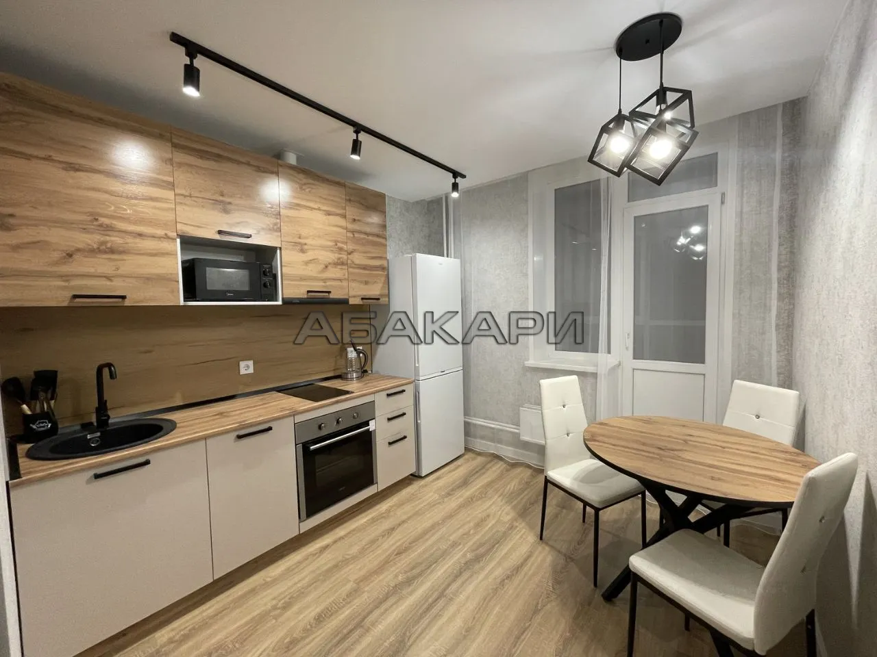 1-комнатная улица Авиаторов, 40  за 45000 руб/мес фото 4