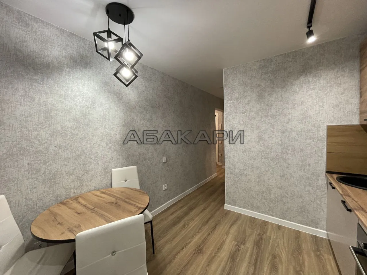 1-комнатная улица Авиаторов, 40  за 45000 руб/мес фото 7