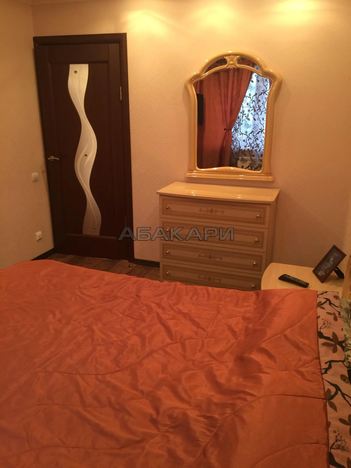 2-комнатная улица Юности, 10  за 35000 руб/мес фото 6