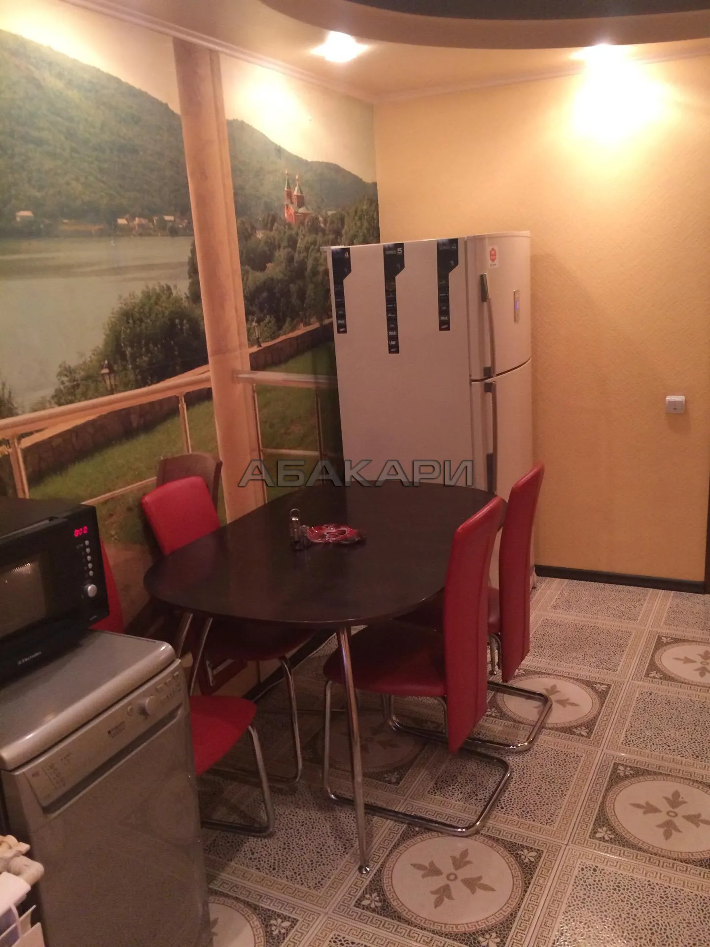 2-комнатная улица Юности, 10  за 35000 руб/мес фото 4