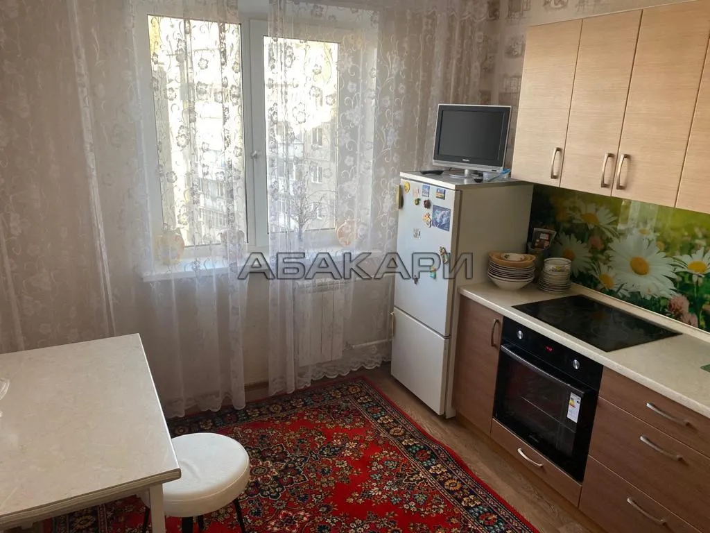 1-комнатная Свердловская улица, 115  за 24000 руб/мес фото 1