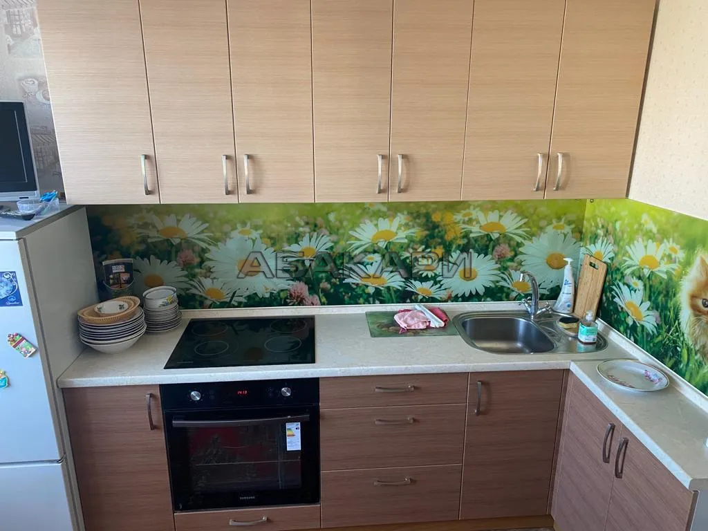 1-комнатная Свердловская улица, 115  за 24000 руб/мес фото 2