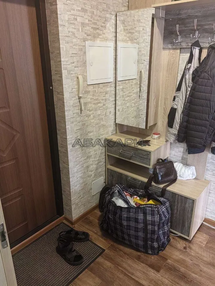 1-комнатная Навигационная улица, 5  за 38000 руб/мес фото 4