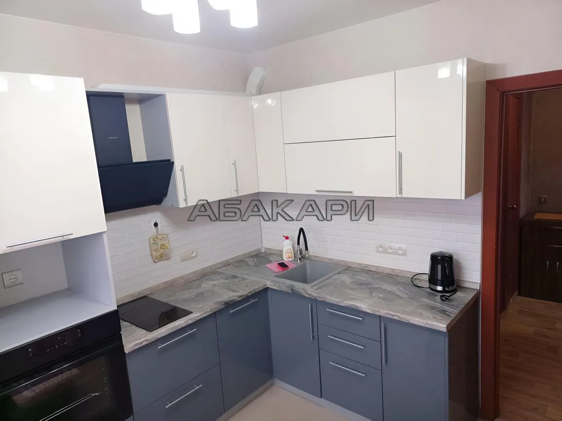 2-комнатная улица Молокова, 17  за 42000 руб/мес фото 3