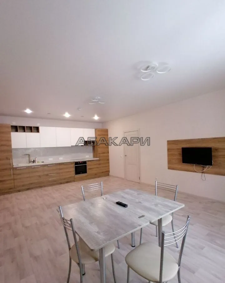 4-комнатная Парусная улица, 5 за 60000 руб/мес фото 2 4-комнатная Парусная улица, 5 за 60000 руб/мес фото 2