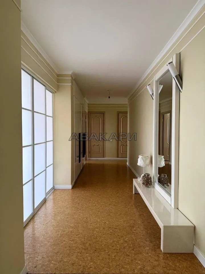 3-комнатная Судостроительная улица, 137  за 50000 руб/мес фото 8