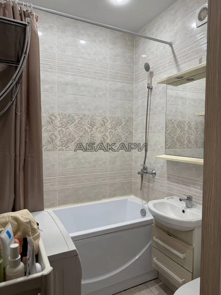 3-комнатная улица Можайского, 7  за 40000 руб/мес фото 14