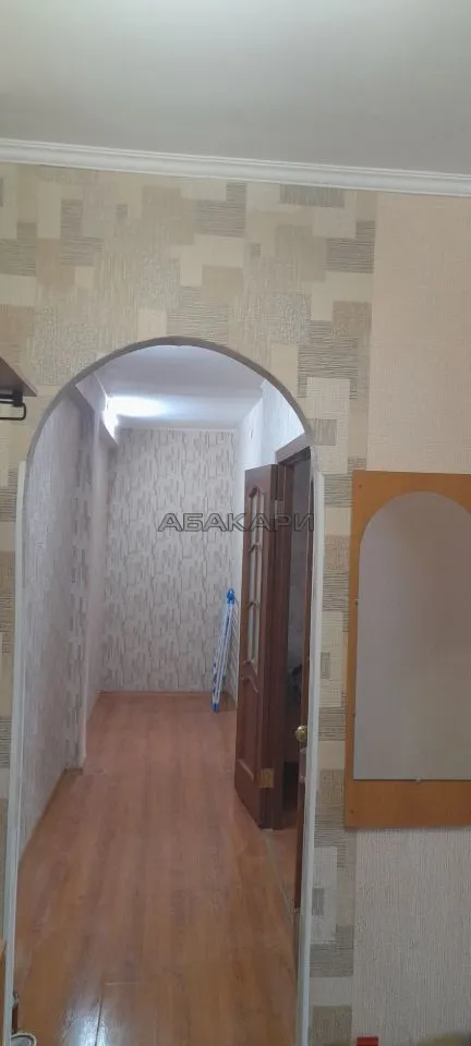 2-комнатная проспект имени Газеты Красноярский Рабочий, 106А  за 26000 руб/мес фото 10