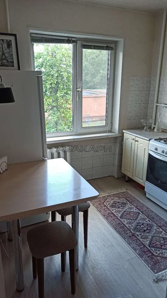 2-комнатная проспект имени Газеты Красноярский Рабочий, 119  за 33000 руб/мес фото 2